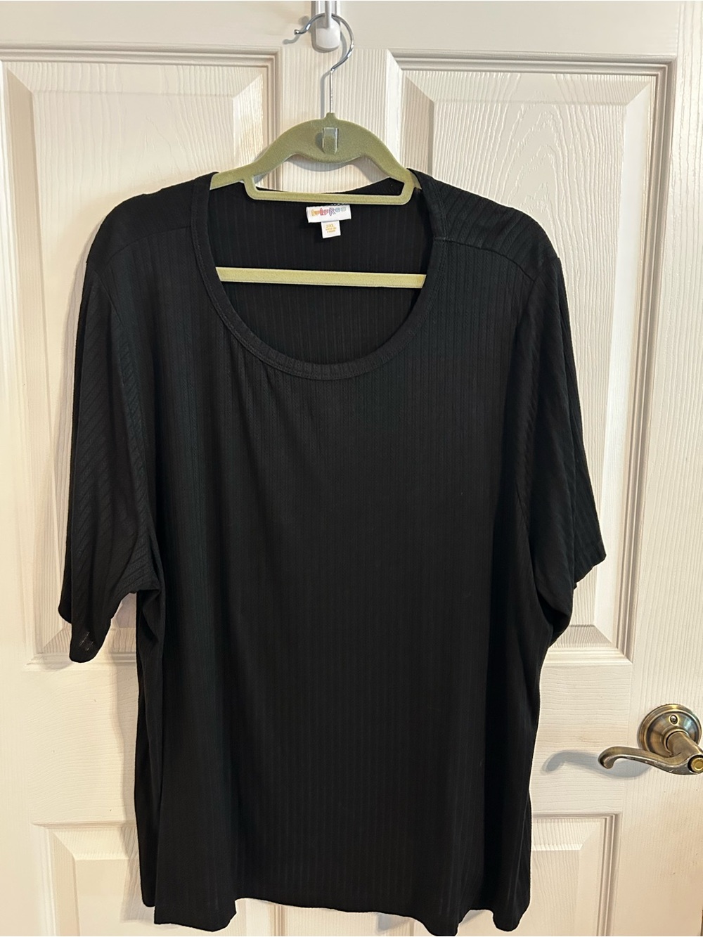 LuLaRoe Black Ribbed Short Sleeve Scoop Neck Top